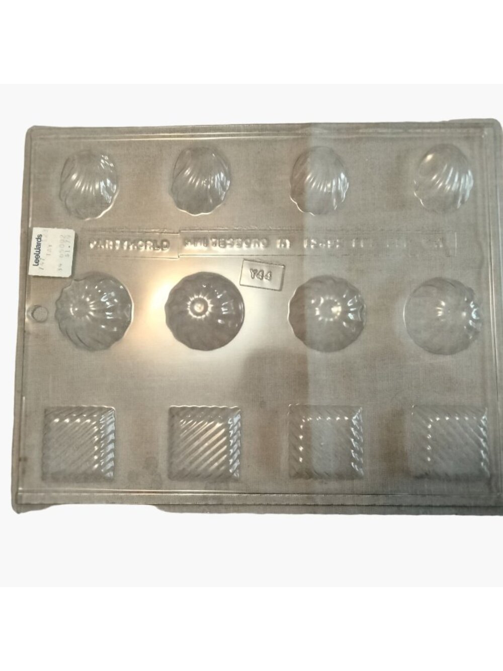 Party World Assorted Chocolate Candy Mold Fondant Round Square Y44